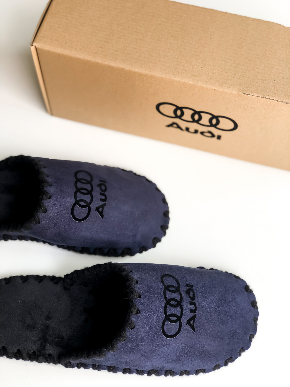 Мужские домашние тапочки с логотипом авто ручной работы подарок «Audi ...