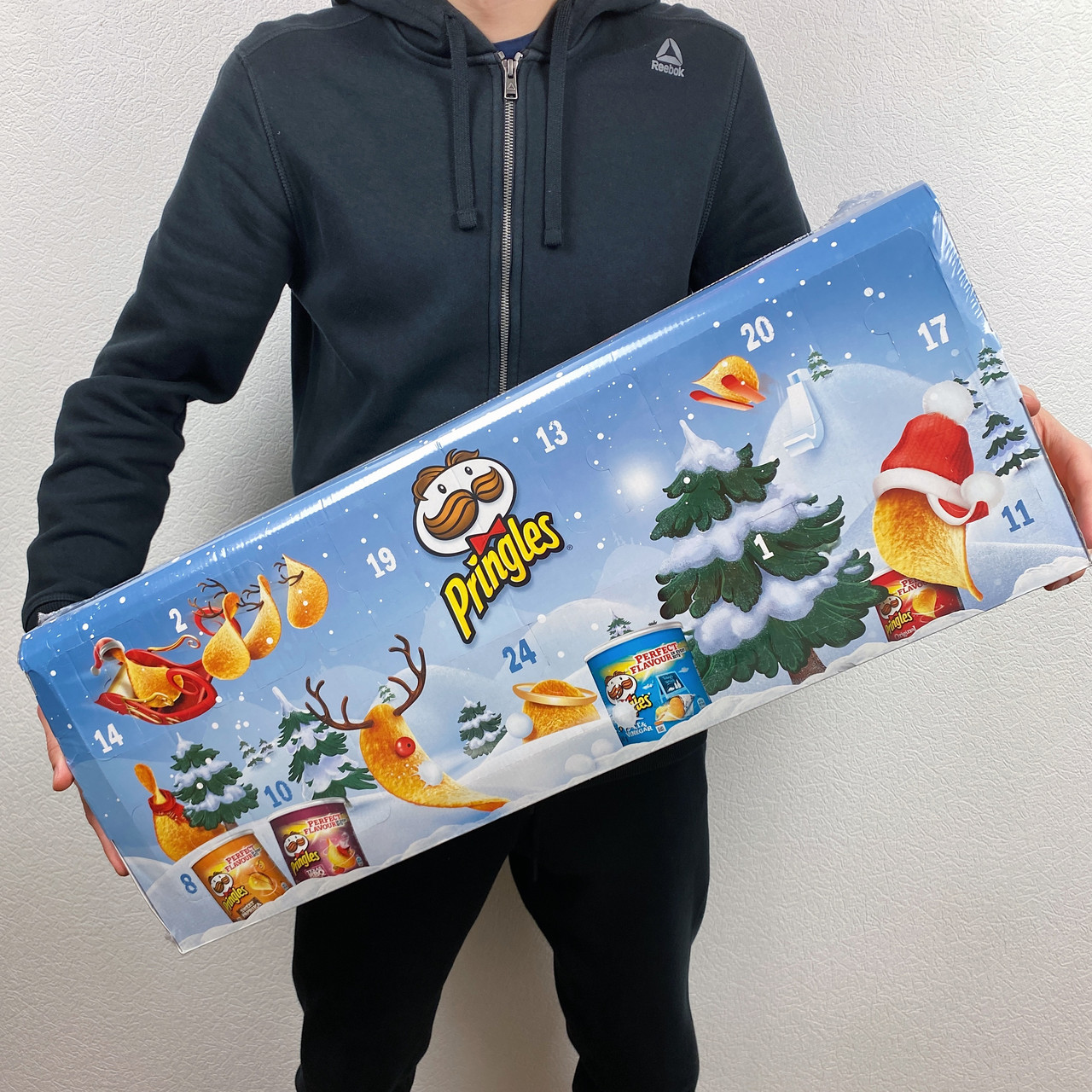 Адвент календарь Pringles Advent голубой с 24 упаковками чипсов 1120г от  продавца: Vlipli – купить в Украине – ROZETKA. Низкая цена на Адвент  календарь Pringles Advent голубой с 24 упаковками чипсов 1120г, отзывы  покупателей