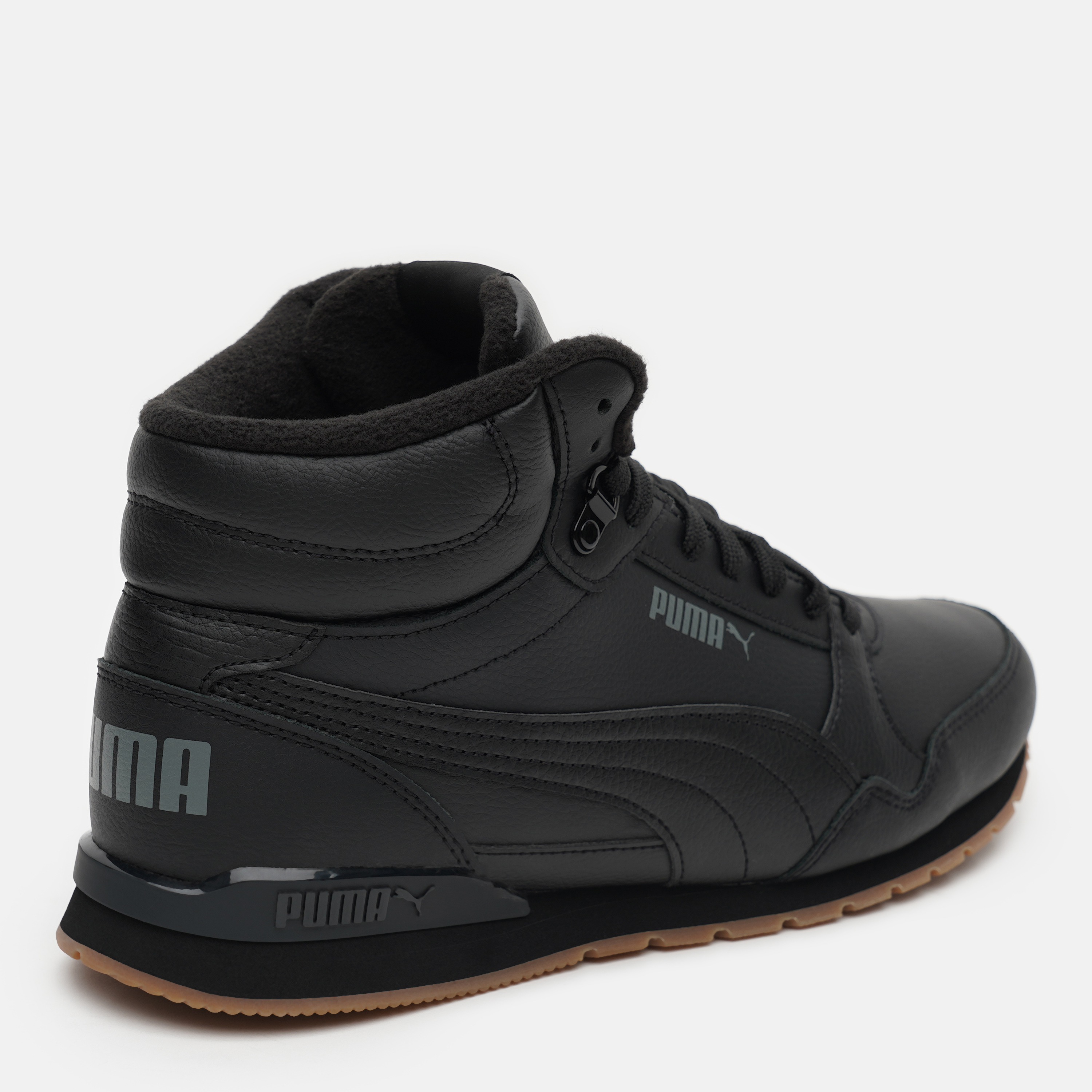 Puma black runners sale