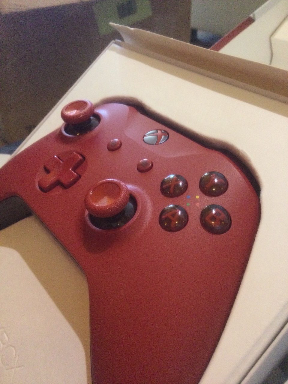 Джойстик Xbox one s Red модель 1708 ревизия 3 состояние REF – низькі ...