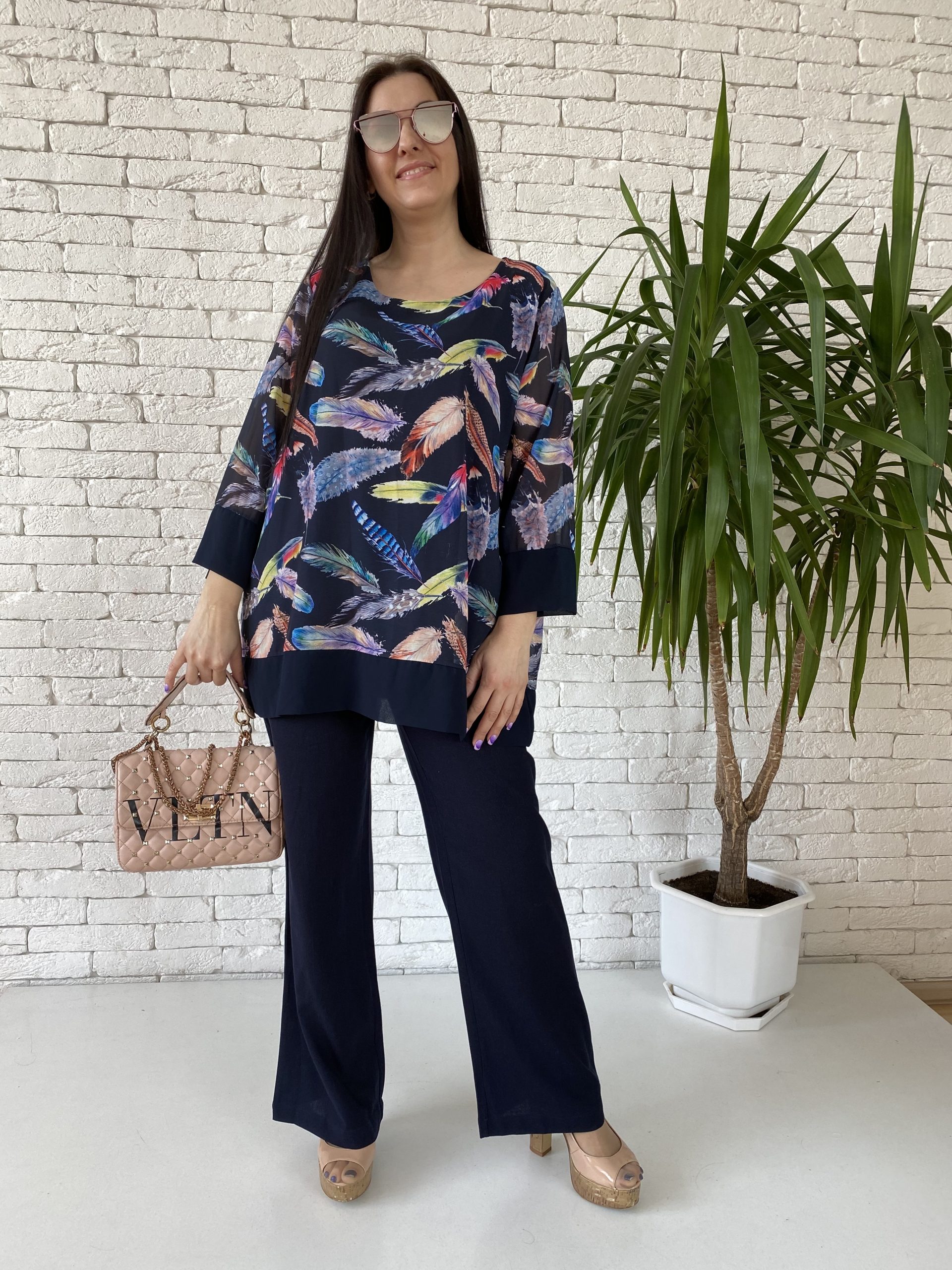 

Туника шифоновая NEW COLLECTION 54 синяя