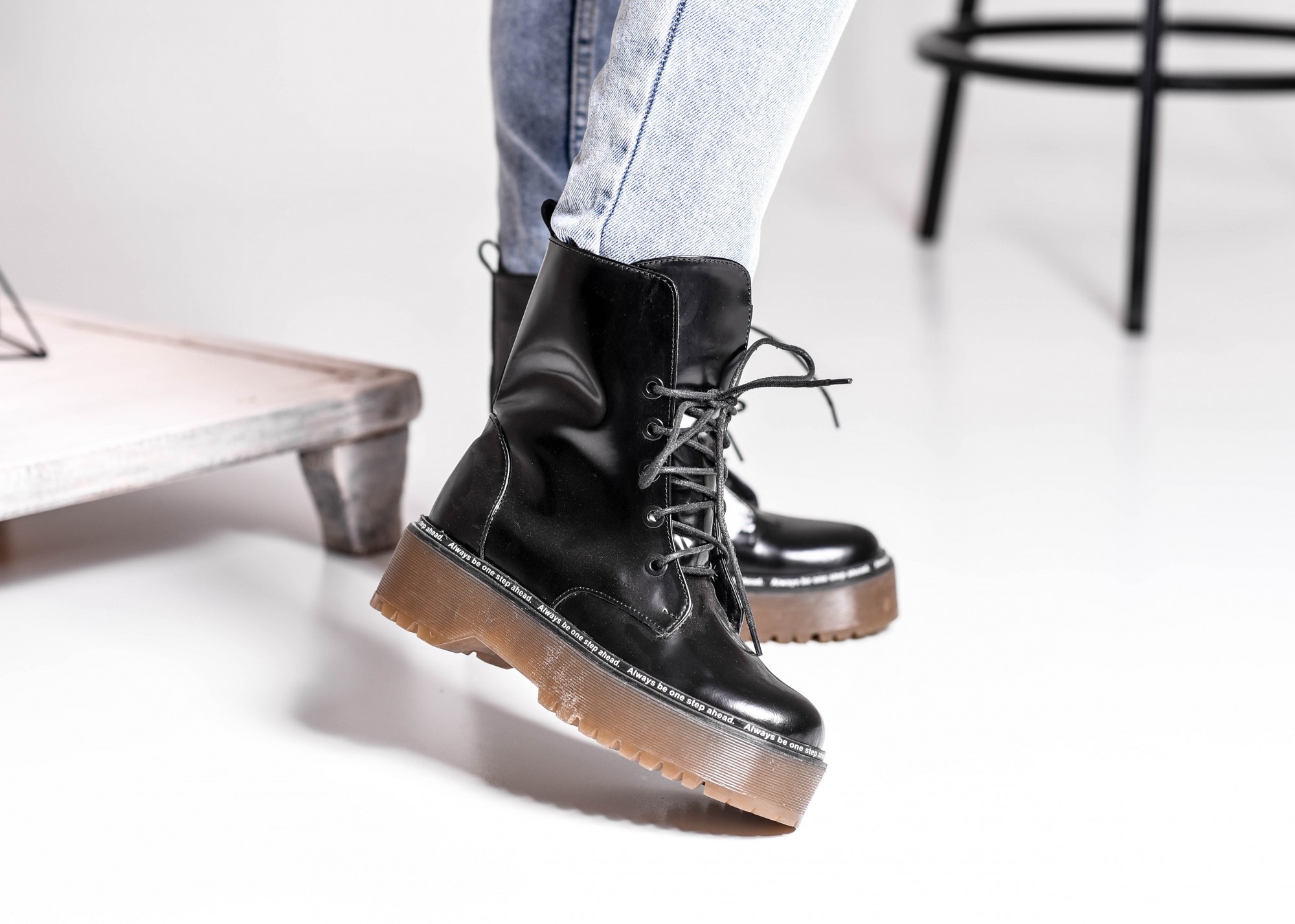 

Ботинки Maya Shoes 2553 Черный 39р