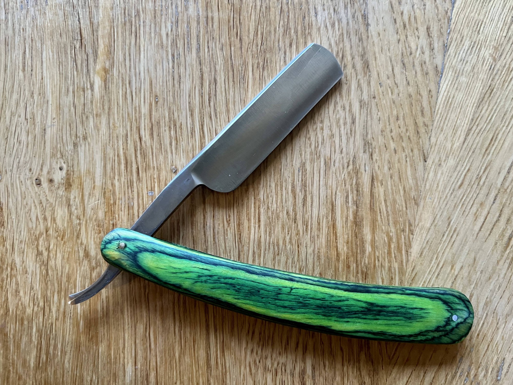 Ремень для правки опасной бритвы и ножа