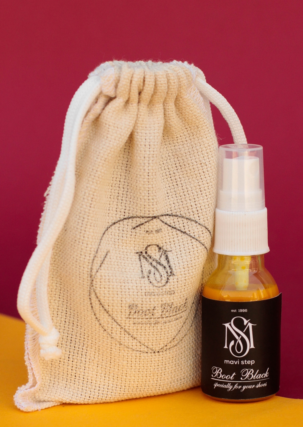 

Зеленый спрей-восстановитель для замши и нубука MAVI STEP Nubuck & Suede Spray, 25 мл