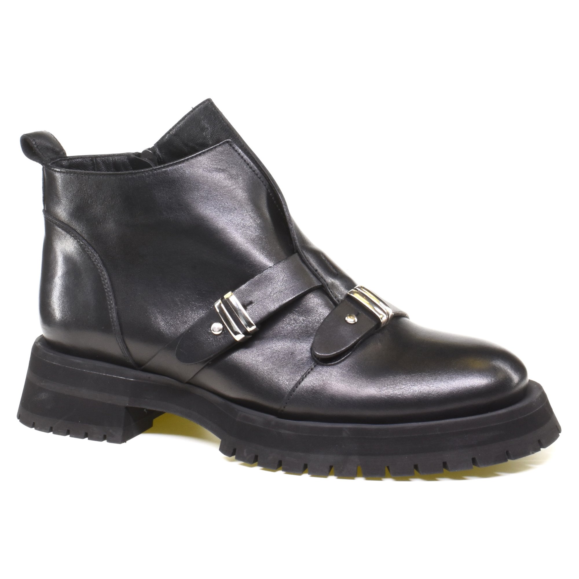 

Ботинки Lottini 056157-40 Черный