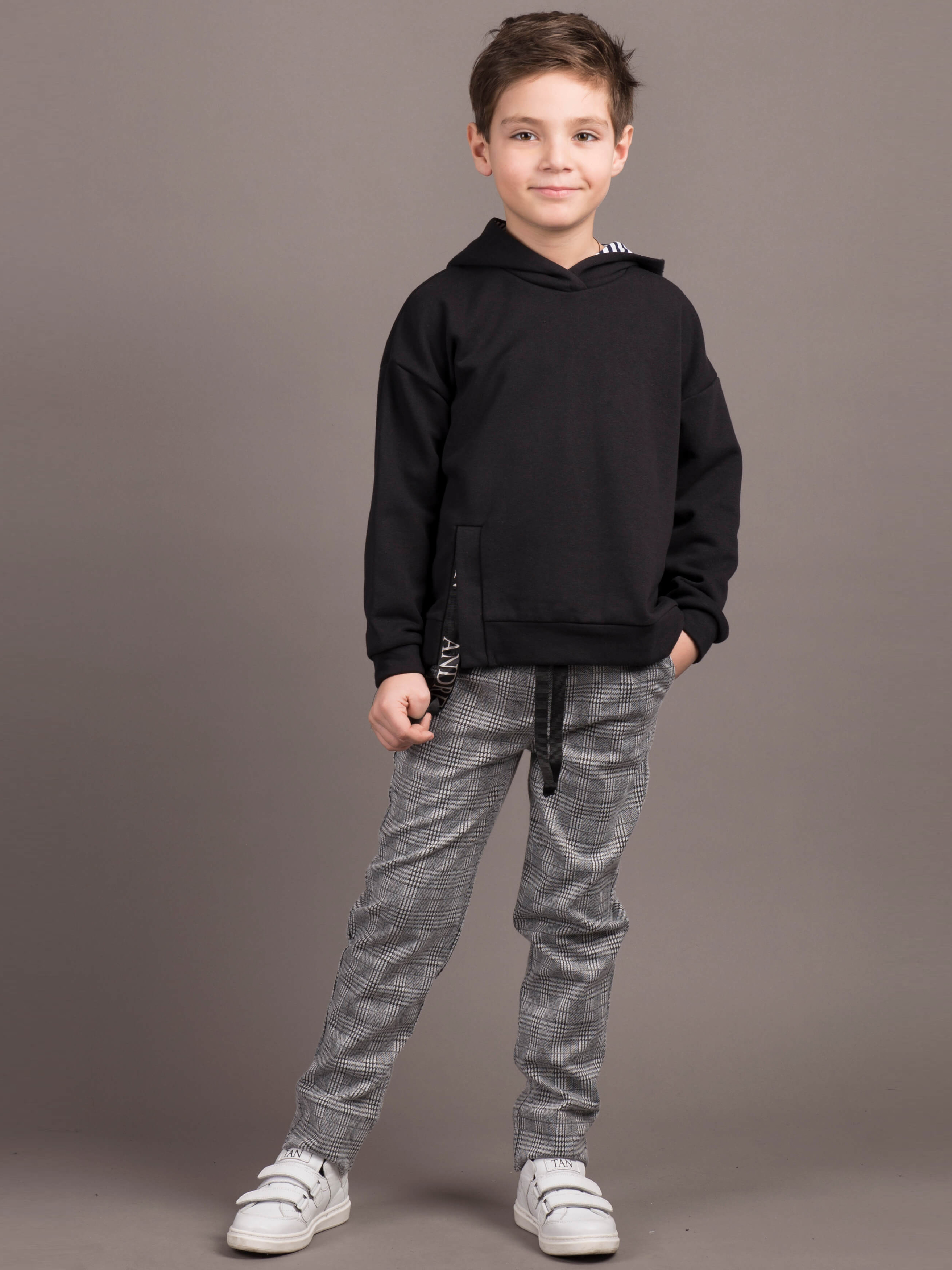 

Худи ANDRE TAN Kids K30084P 146 см Черное