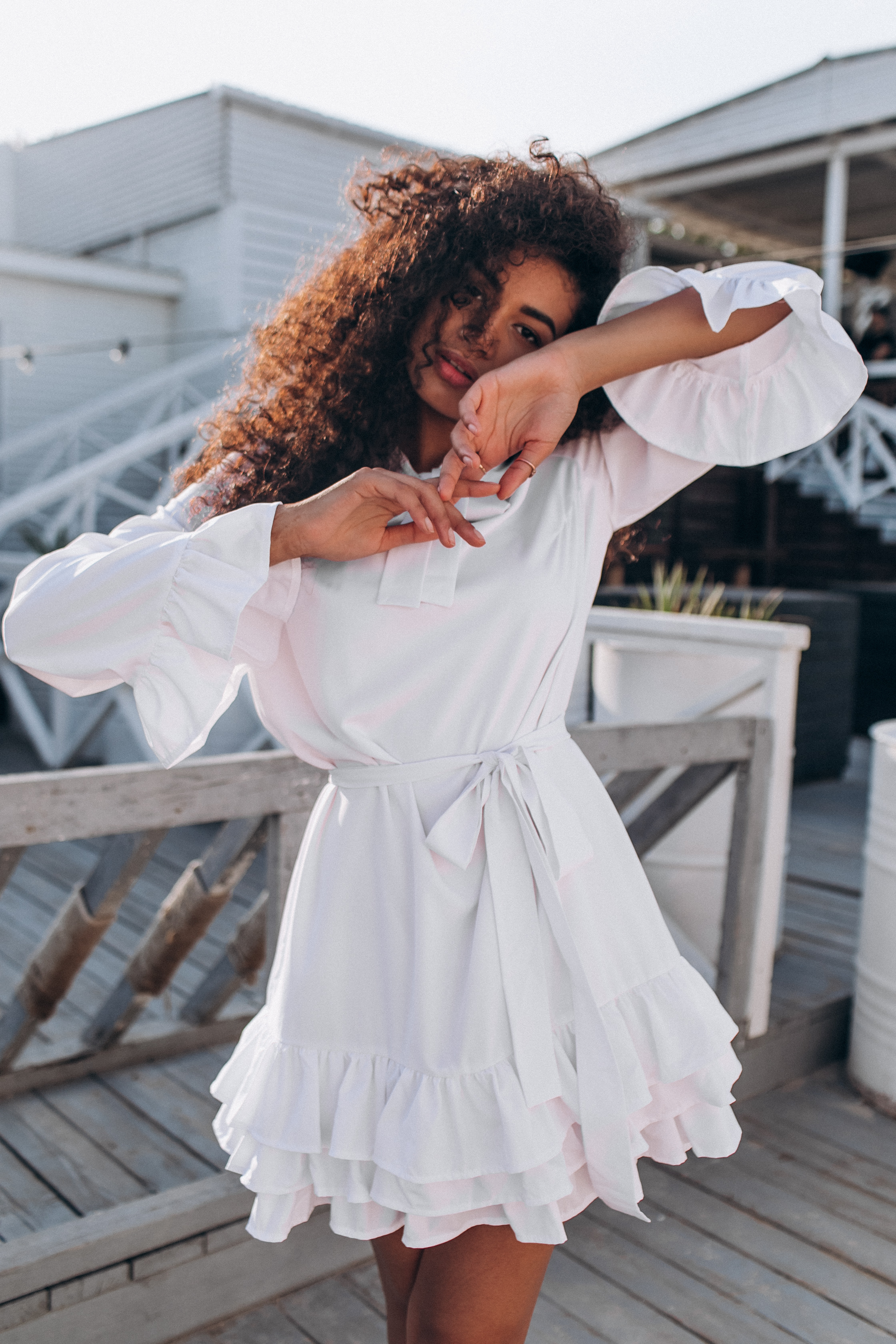 

Платье с воланами MON VOL One Size XS-M белый 0544