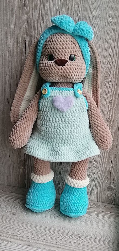 Вязаная зайка амигуруми в платье крючком | Hi Amigurumi