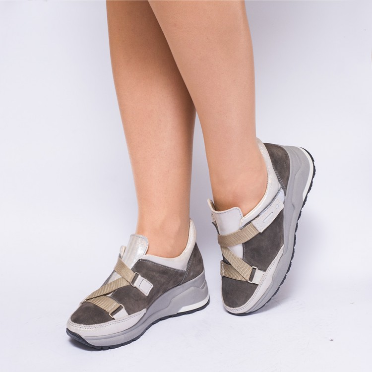 

Кроссовки Winner Boots серные 930-02 39