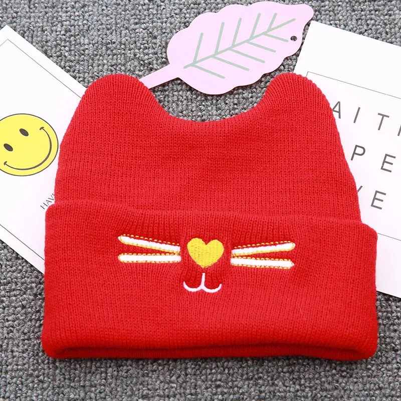 

Шапка Cat Beeba 42-46р. Красный 1230