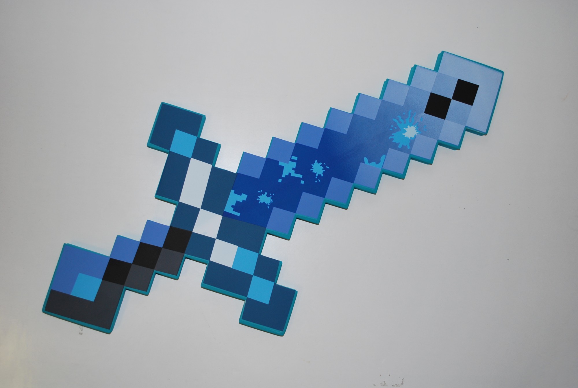 Огненный меч из Minecraft — купить необычный оригинальный подарок в Gift Development