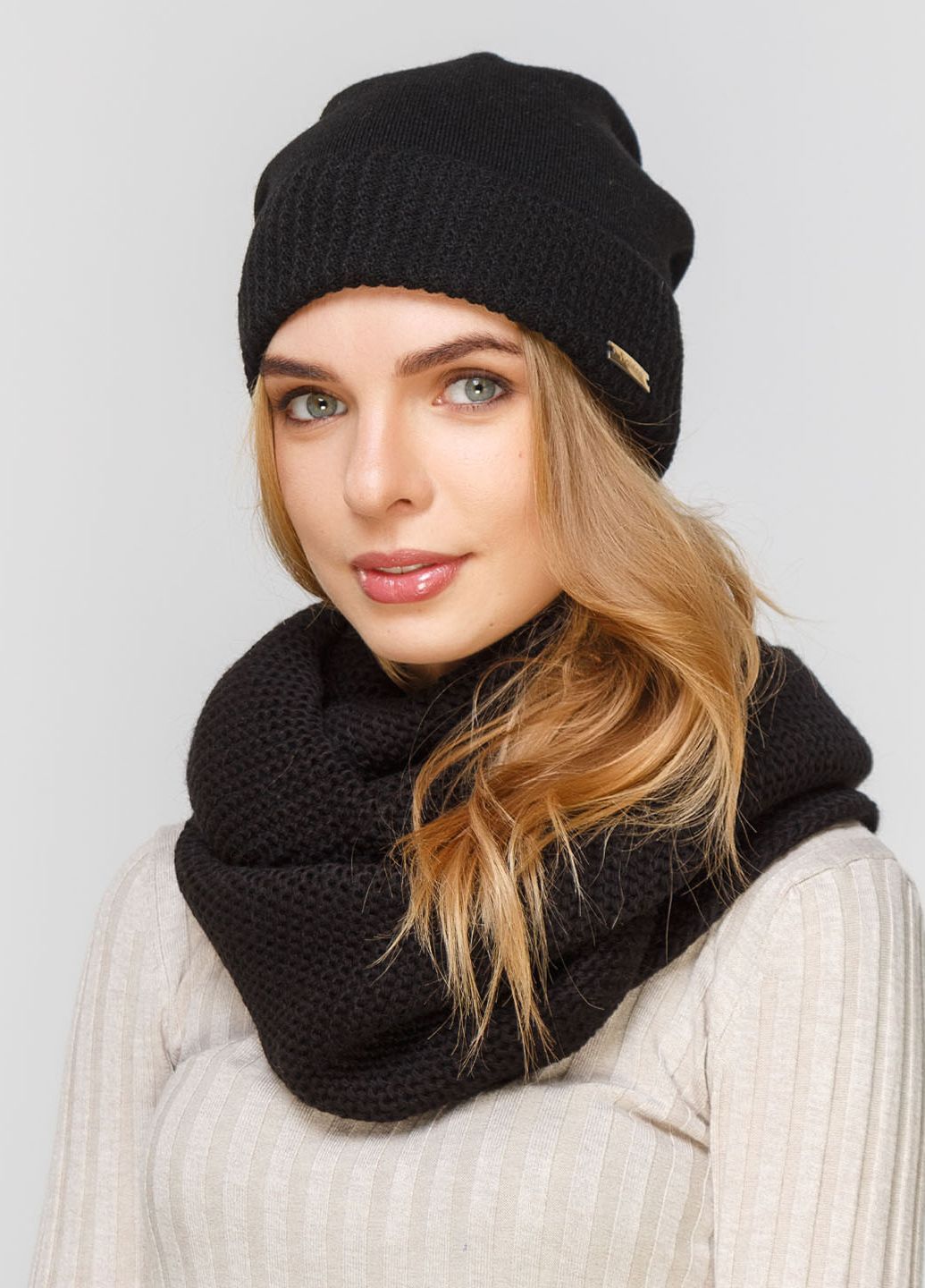 

Комплект (шапка, шарф-снуд) Fashion Star 56-60 см Черный 660401