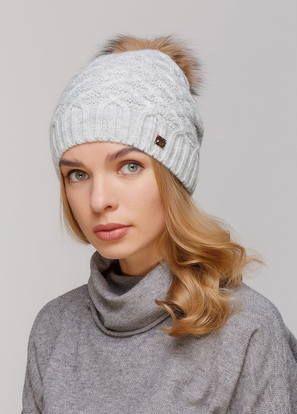 

Шапка Fashion Star 56-60 см Дым 550665