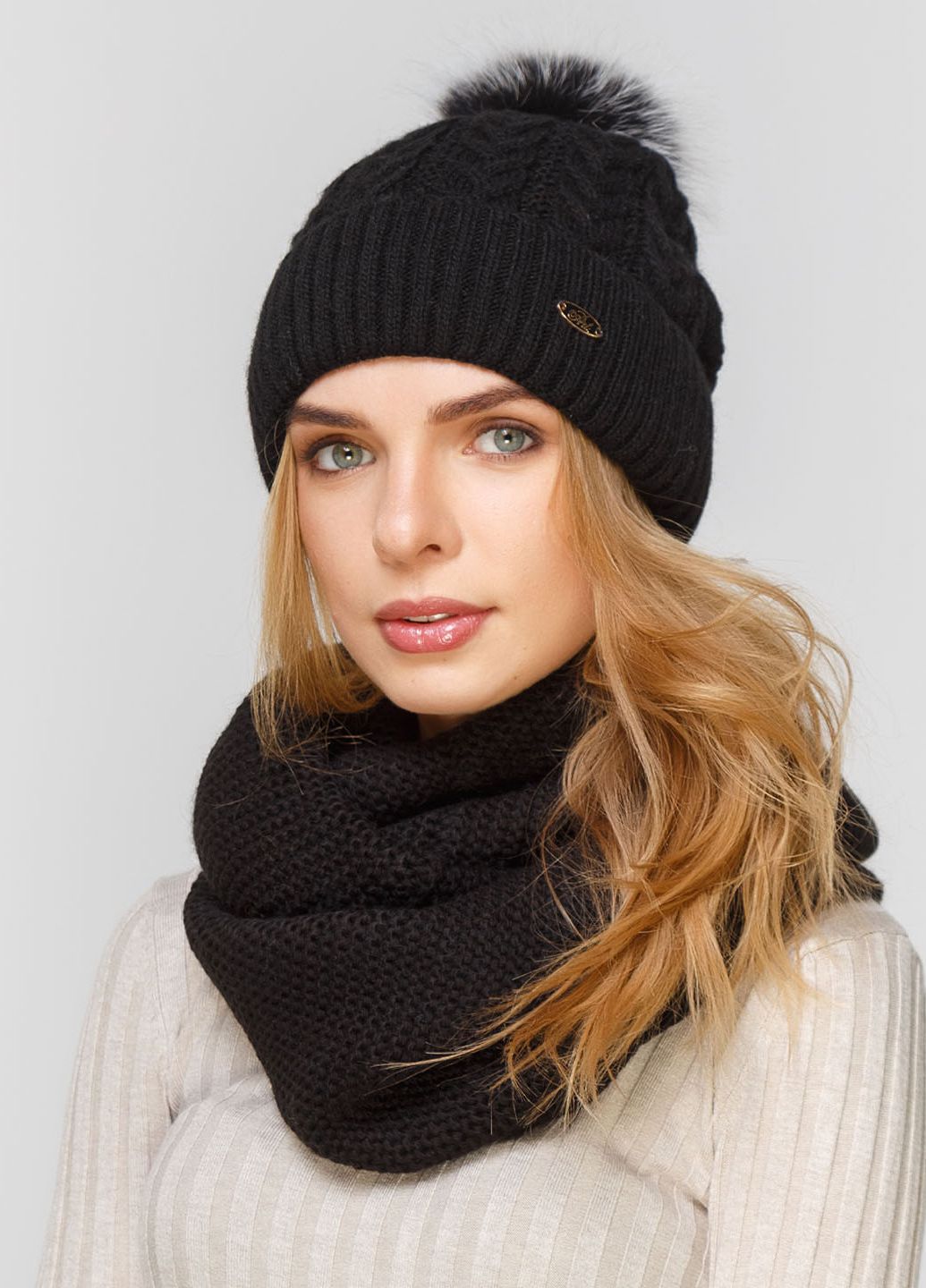 

Комплект (шапка, шарф-снуд) Fashion Star 56-60 см Черный 660807