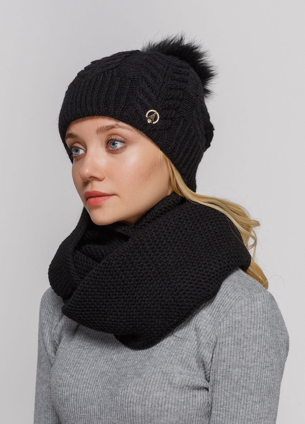 

Комплект (шапка, шарф-снуд) Fashion Star 56-60 см Черный 660541