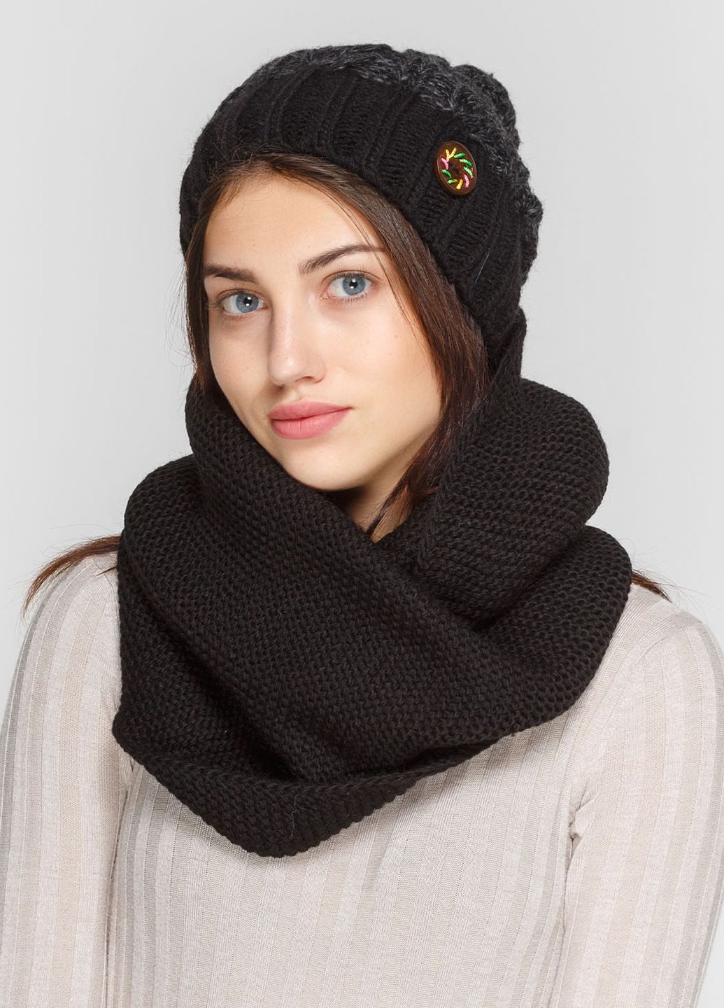 

Комплект (шапка, шарф-снуд) Fashion Star 56-60 см Черный 660701