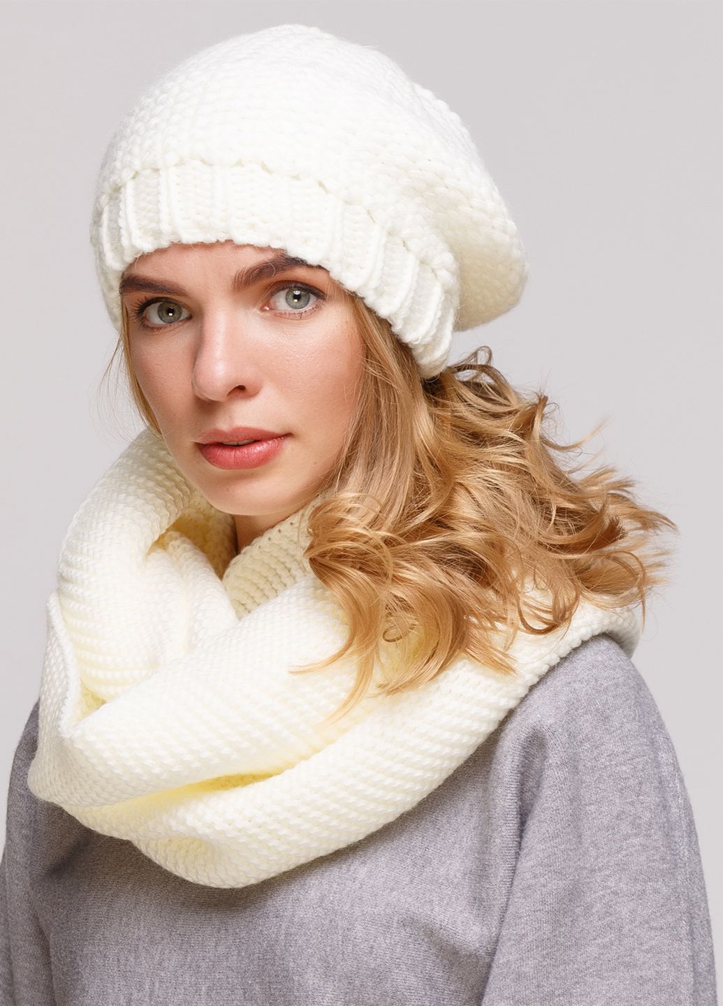 

Комплект (берет, шарф-снуд) Fashion Star 56-60 см Молочный 660083