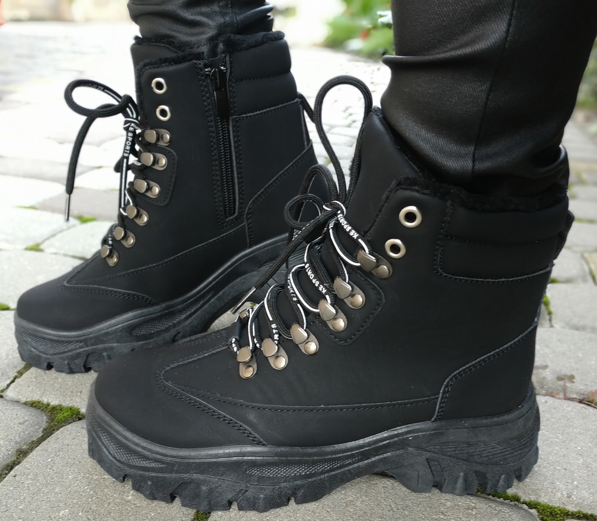 

Ботинки BOSIDO ZS32 black 193144 40 25 см