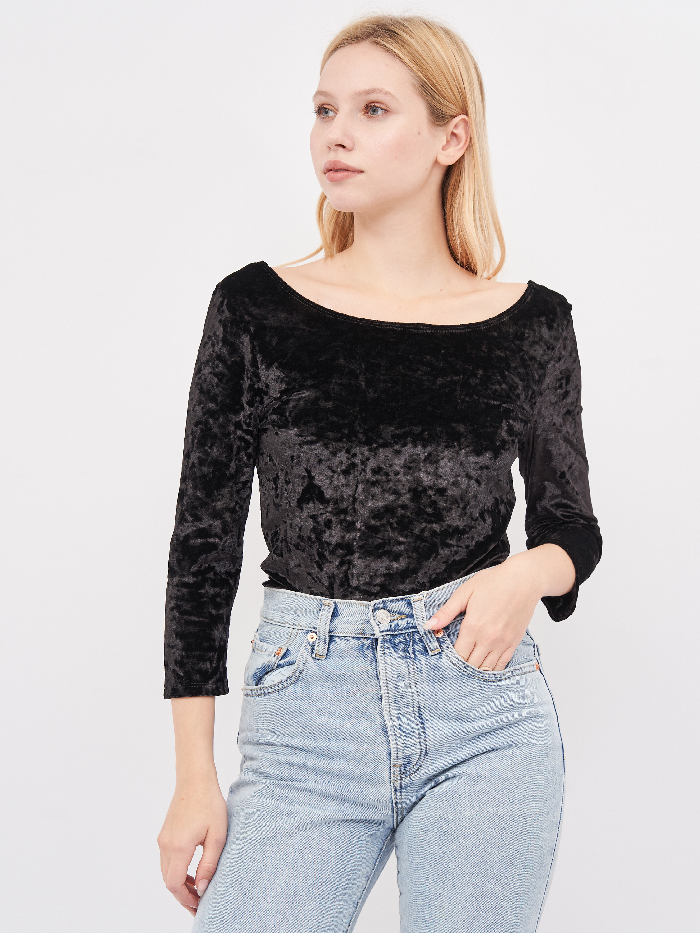 

Лонгслив Pull & Bear 9470/391/800 L Черный