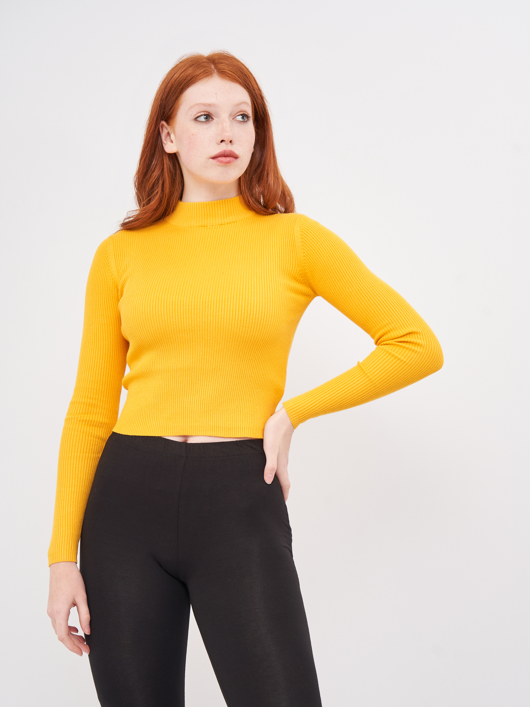 

Водолазка Pull & Bear 9559/301/305 M Желтая