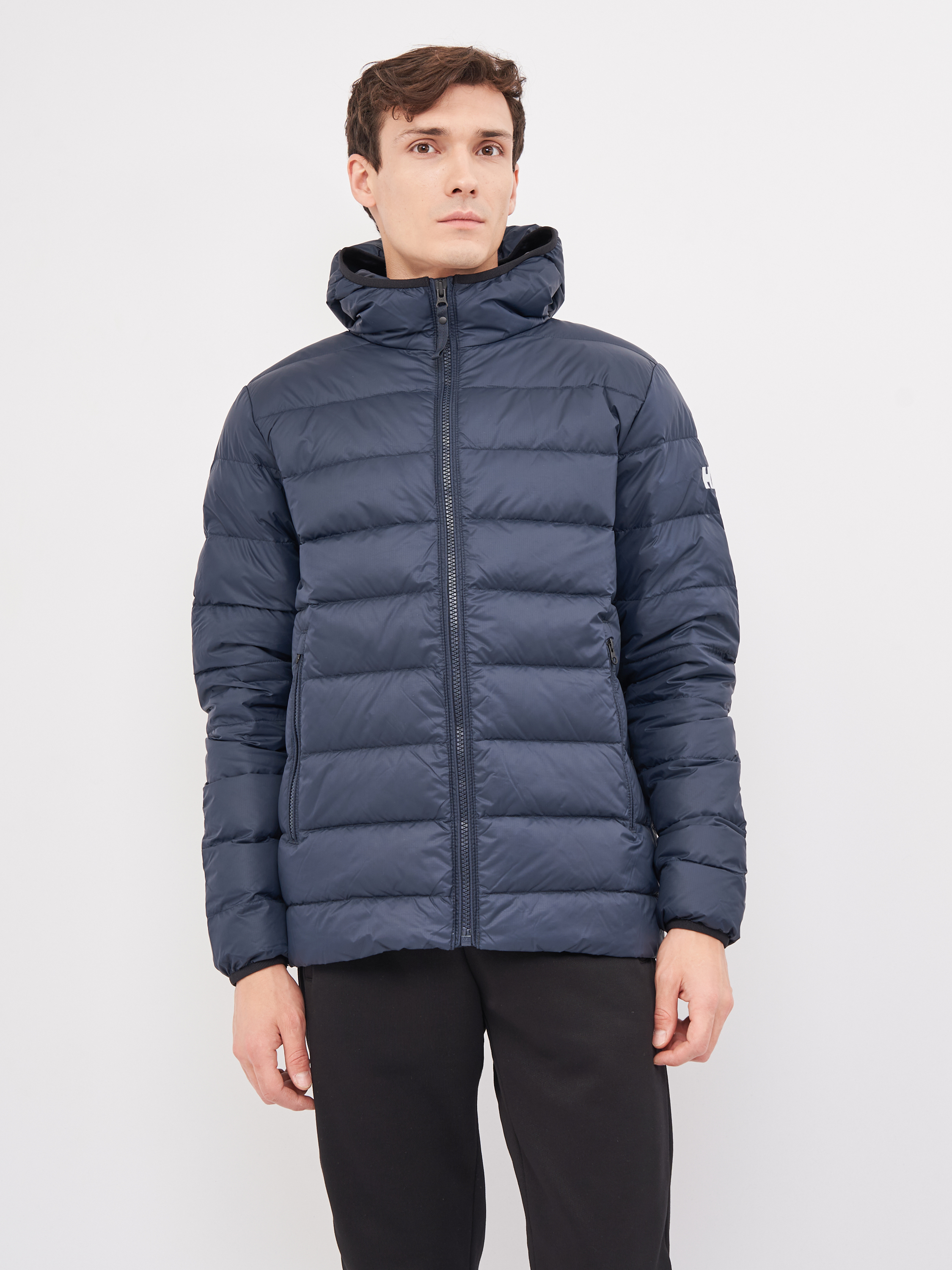 

Куртка Helly Hansen Svalbard Down Jacket 53493-597 M