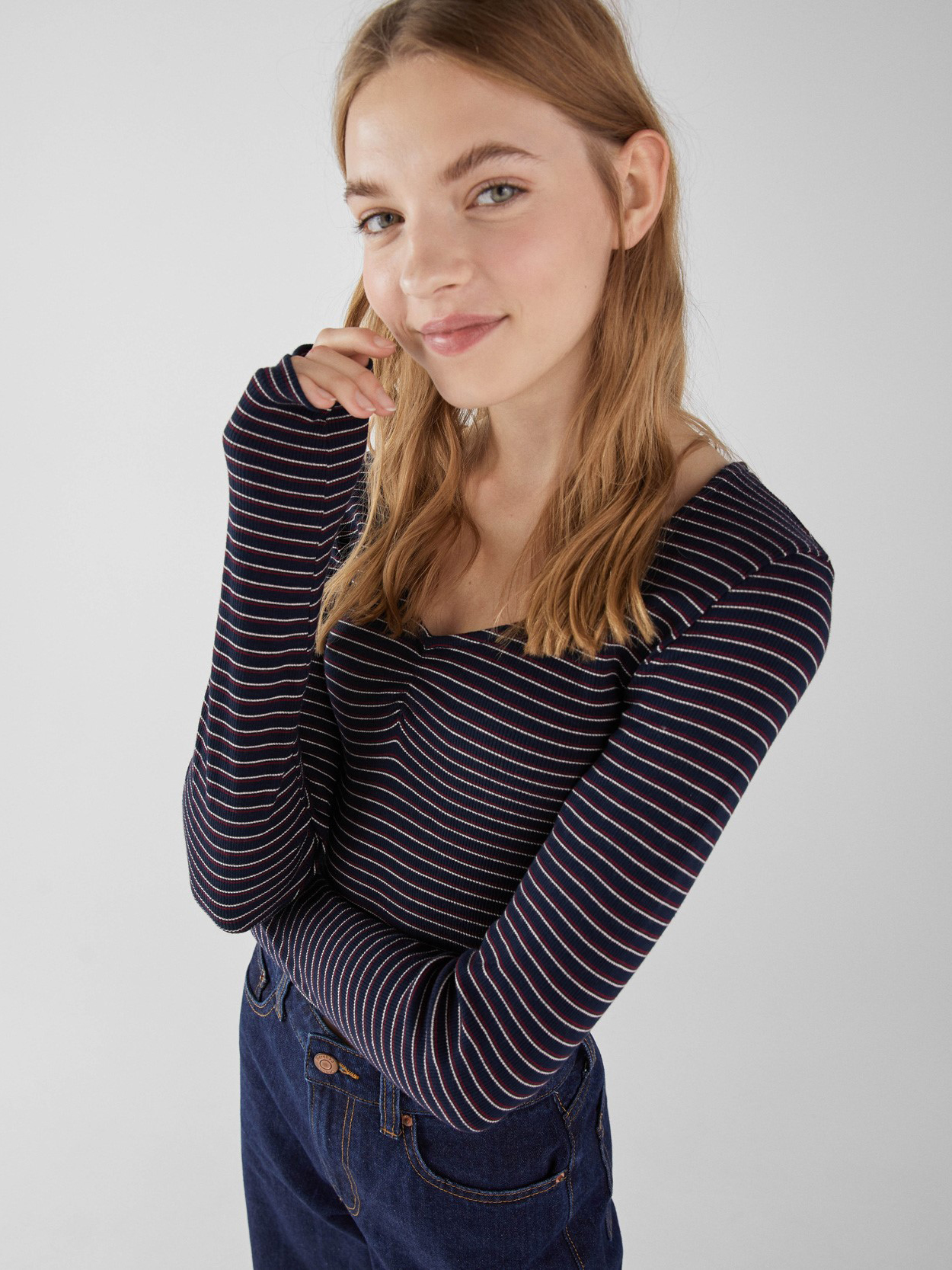 

Пуловер Bershka 07745900401 L Принт