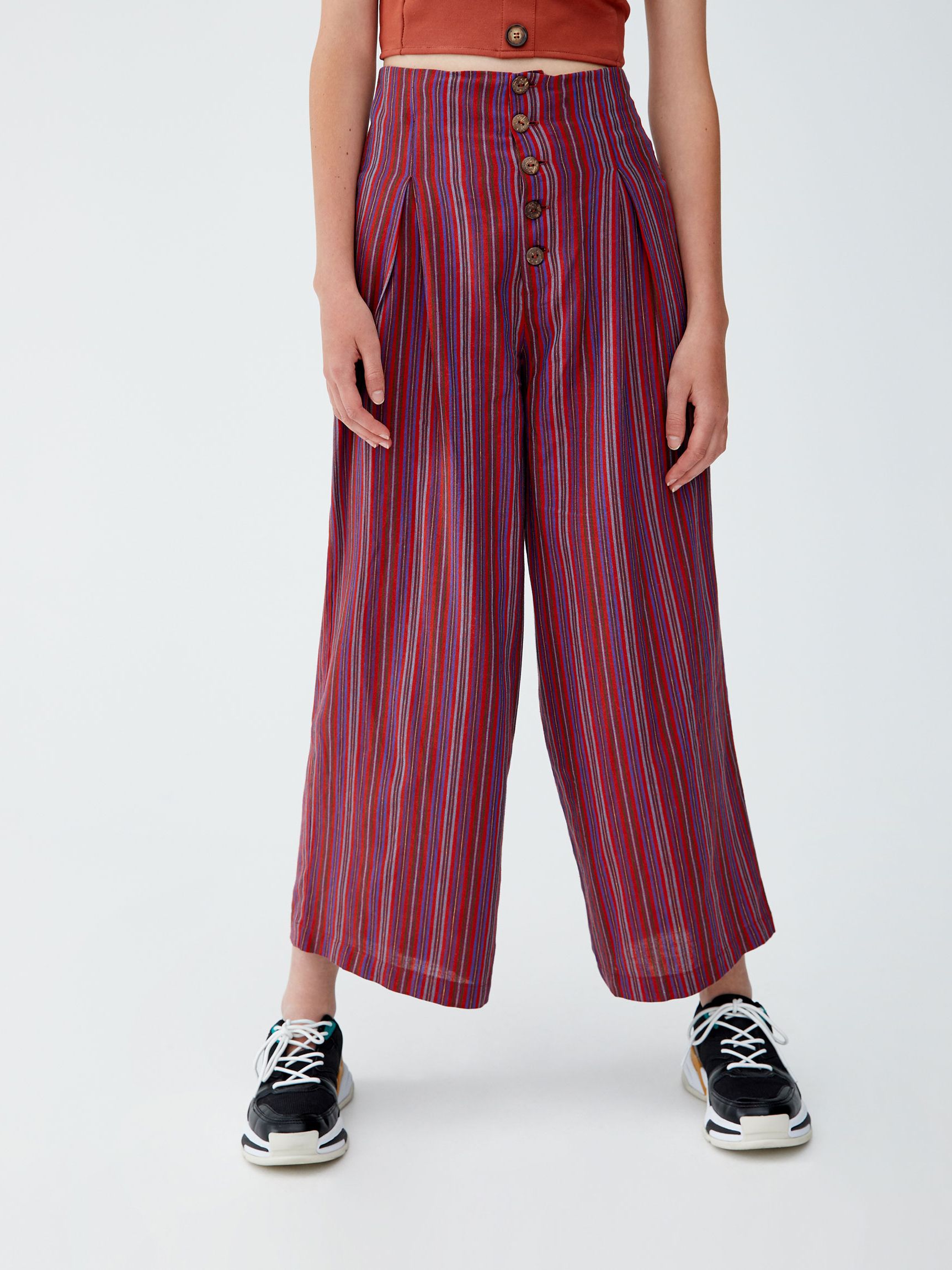 

Брюки Pull & Bear 09680349660 32 Принт