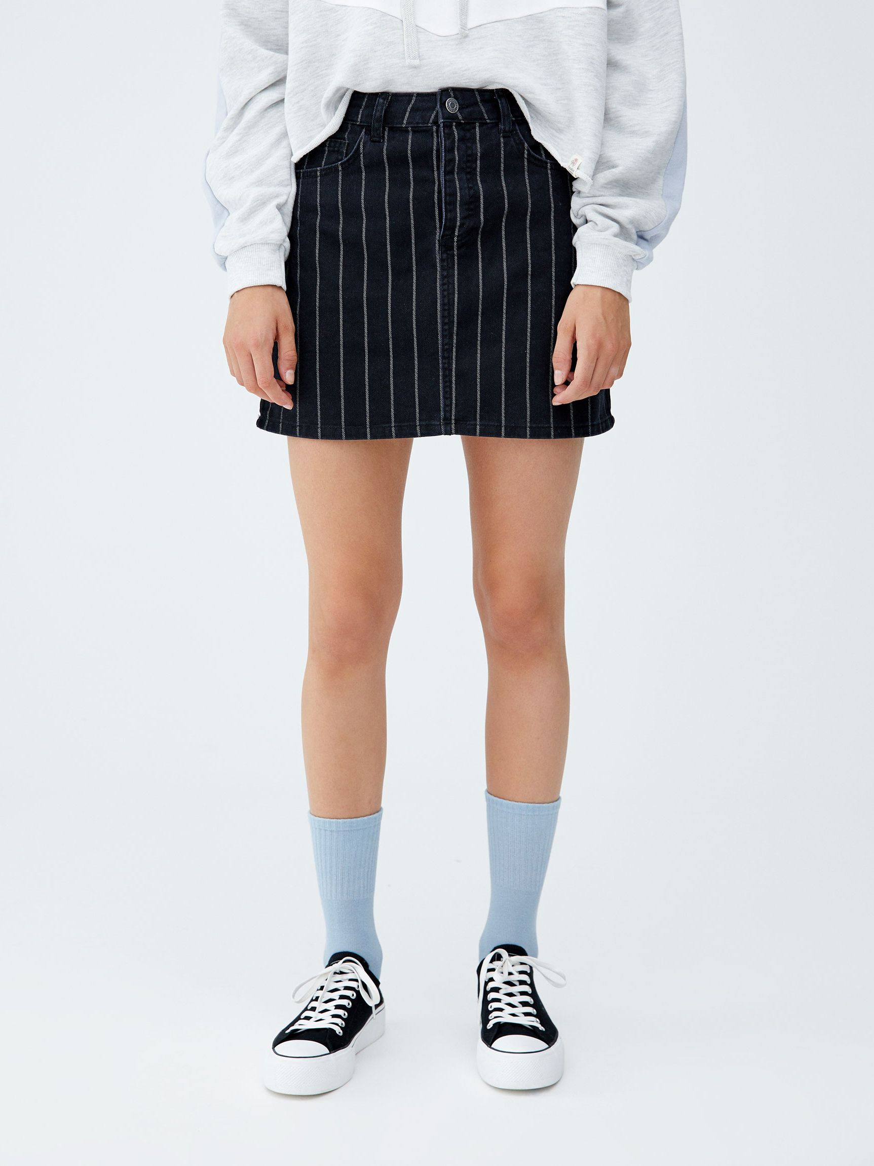 

Юбка джинсовая Pull & Bear 09398346833 XS Принт