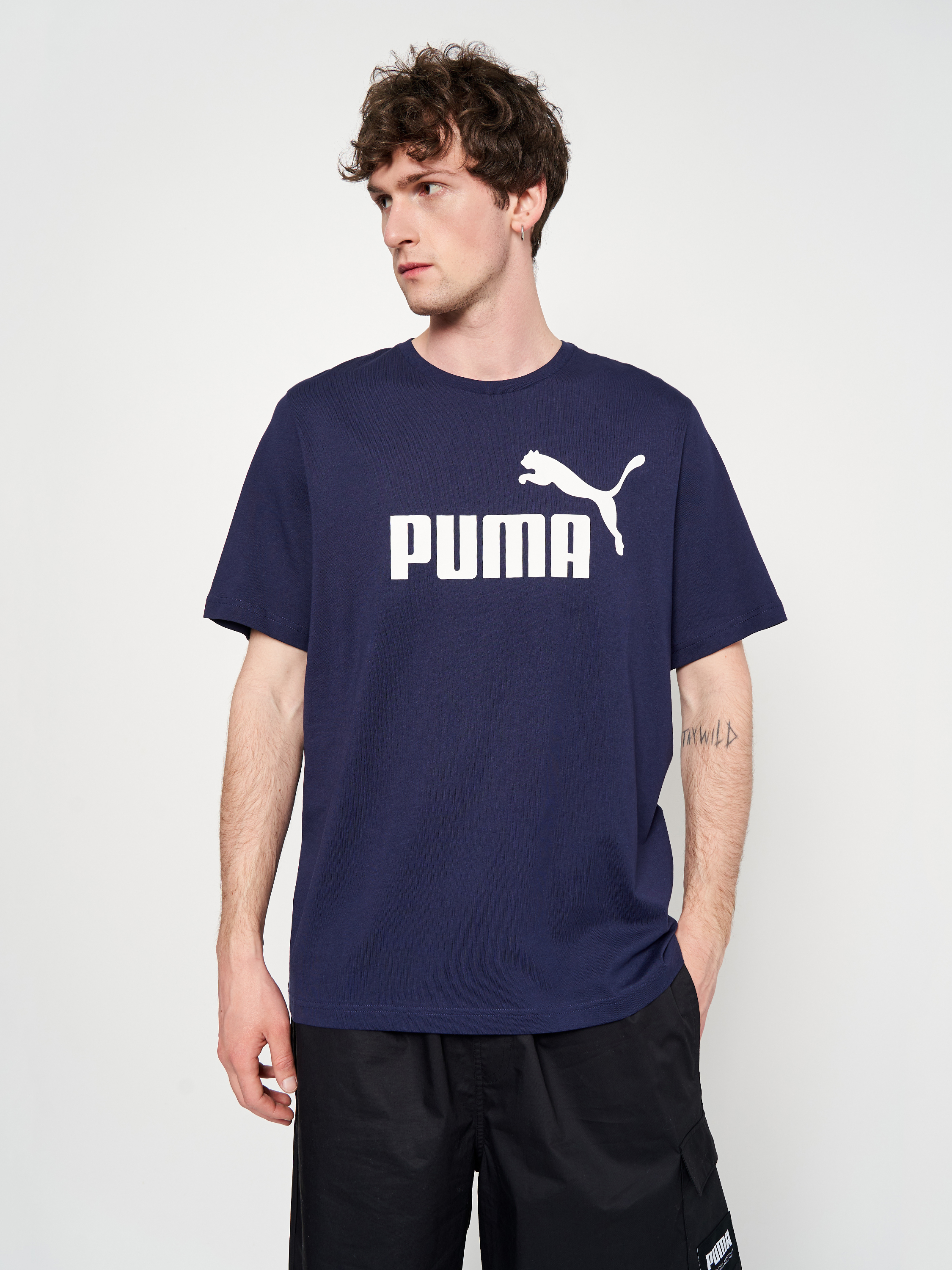 Акція на Футболка Puma Ess Logo Tee 58666606 XL Peacoat від Rozetka