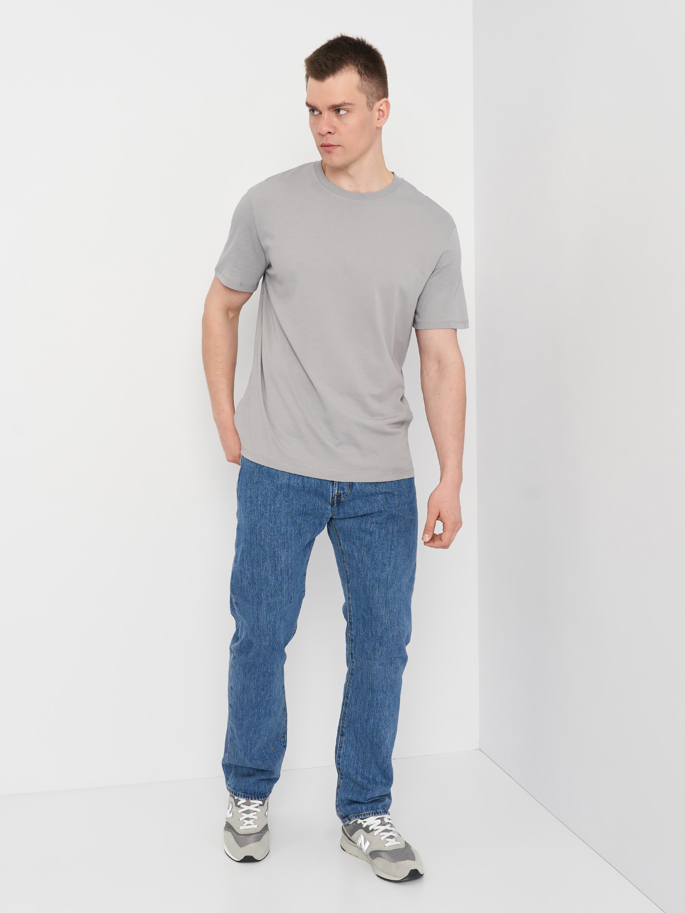 Джинсы Levi's 501 Original Fit 00501-0193 34-32 Medium Stonewash