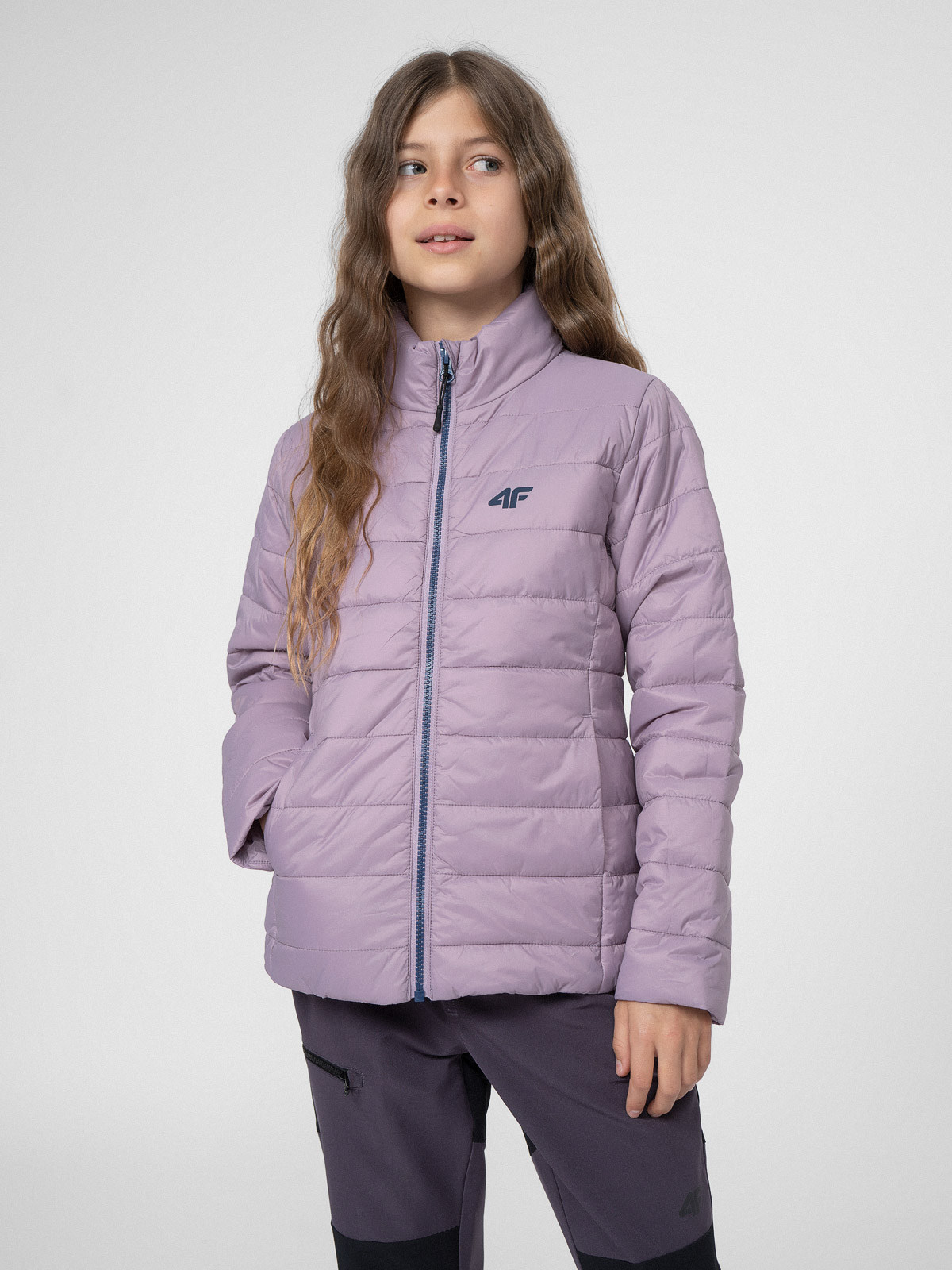 Акція на Дитяча демісезонна куртка для дівчинки 4F 4FJSS23TDJAF073-52S 122 см Фіолетова від Rozetka