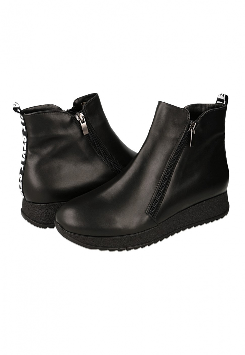 

Ботинки женские Benito 32491/2 36 Черные