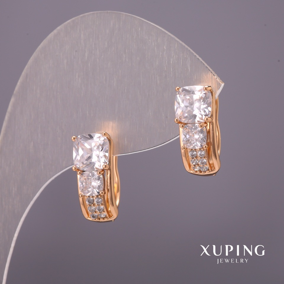 

Серьги Xuping с белыми камнями 6х15мм Позолота 18К, ida37878