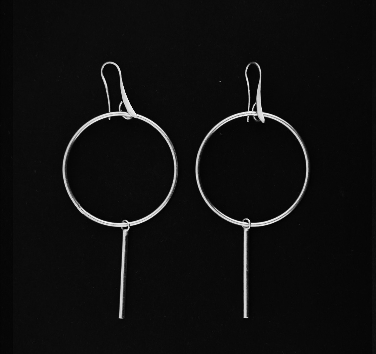 

Серьги Unique Jewellery UJ5 длина 7,5 см Серебряные UJ530