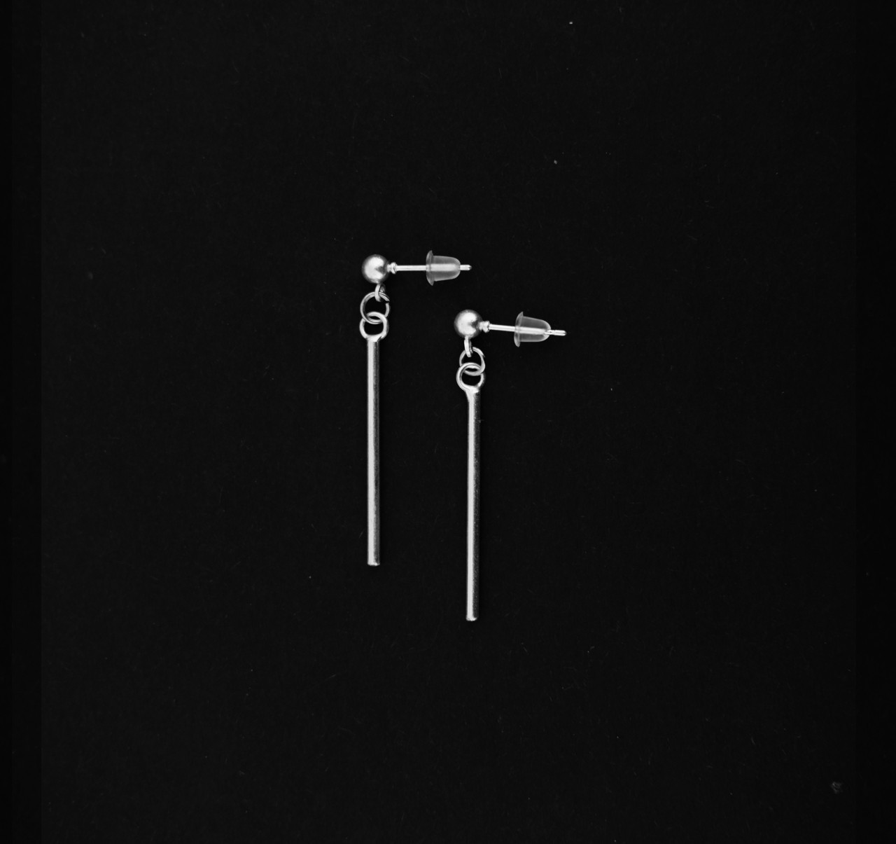 

Серьги Unique Jewellery UJ5 длина 5 см Серебряные UJ537