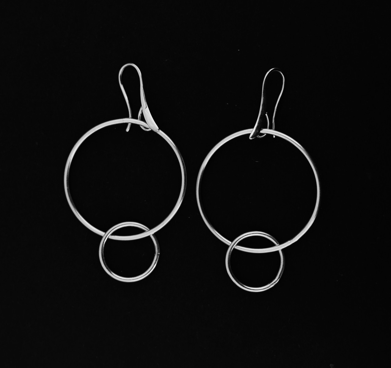 

Серьги Unique Jewellery UJ5 длина 5,5 см Серебряные UJ532