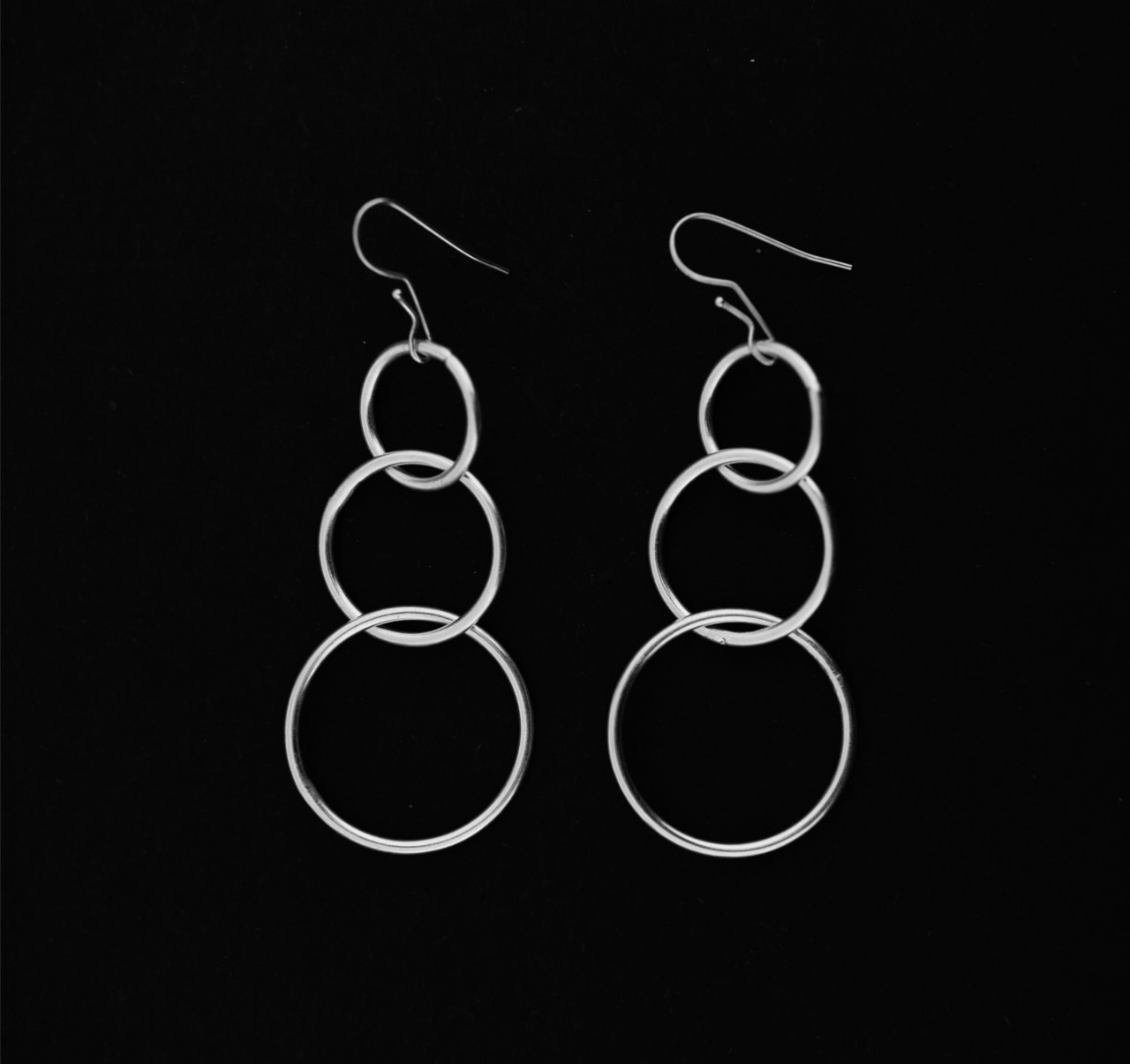

Серьги Unique Jewellery UJ5 длина 5,5 см Серебряные UJ527