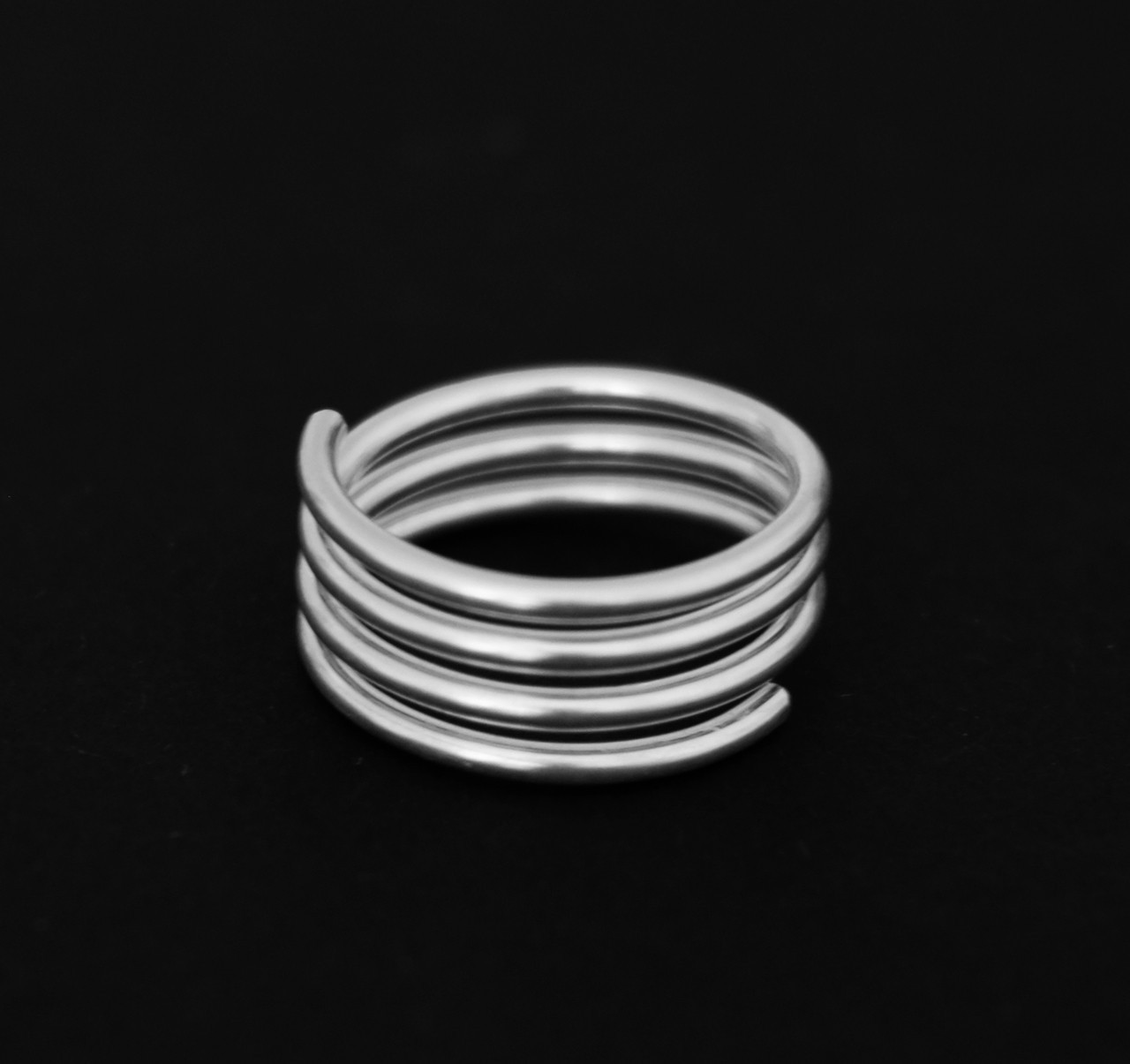 

Кольцо Unique Jewellery UJ8 размер 18,5 Серебряное UJ818