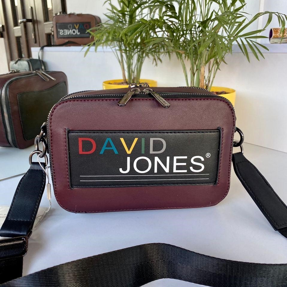 

Женская сумка кросс-боди David Jones Colors бордовая ДДК54