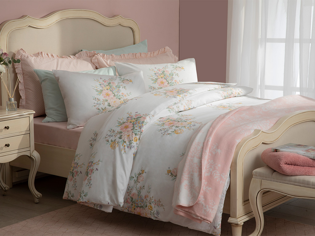

Набор постельного белья English Home Cottage Garden 160х220 см