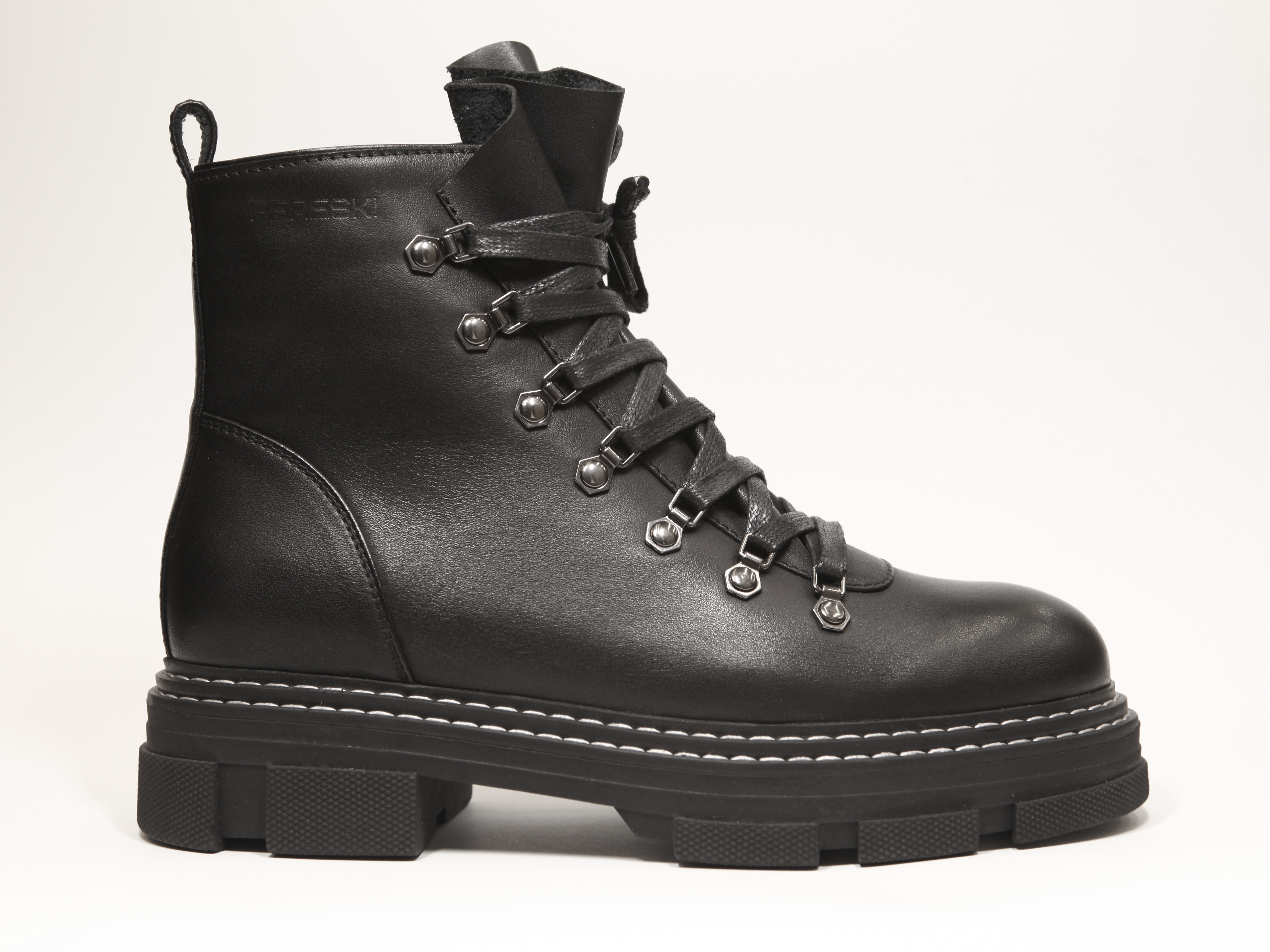 

Женские ботинки Fereski 1204-27 38 Черные (1204-27 BLK A01_W_tn_blk)