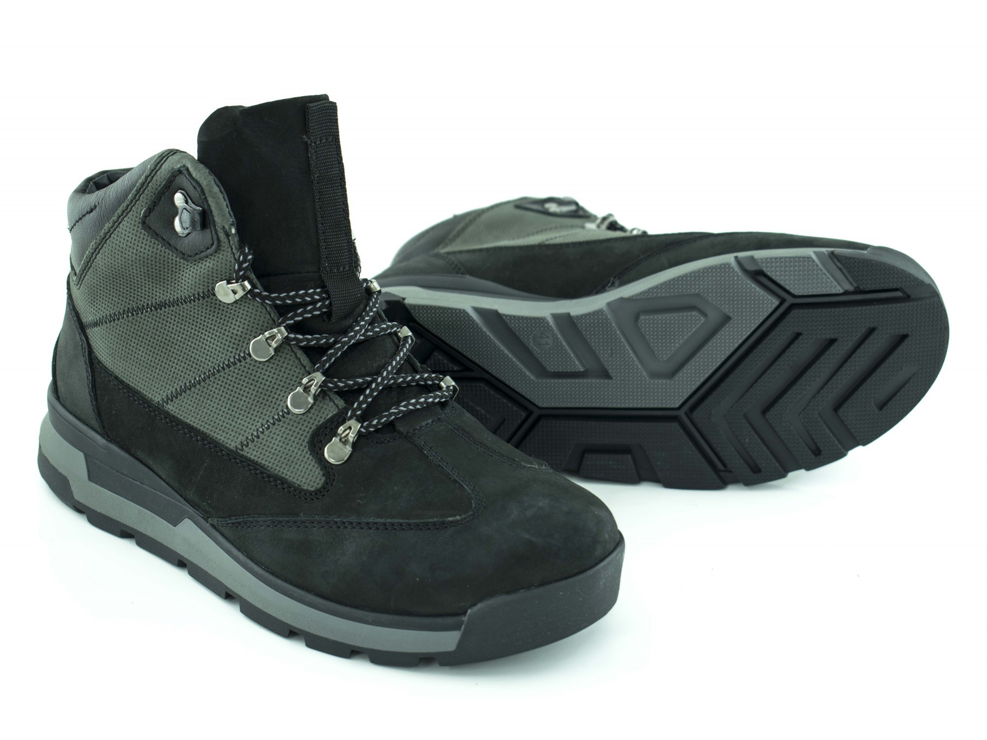 

Ботинки зимние нубук KONORS 40 черные на меху 191050