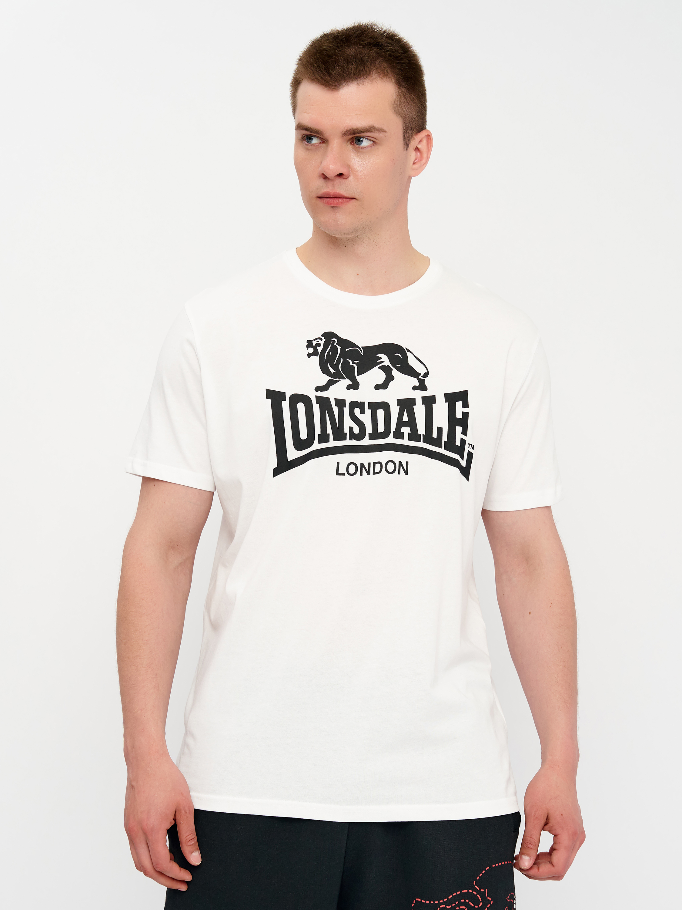 Акція на Футболка бавовняна довга чоловіча Lonsdale 119083-7000 FW20 XXL White від Rozetka