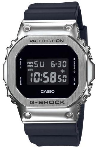 

Мужские наручные часы Casio GM-5600-1ER