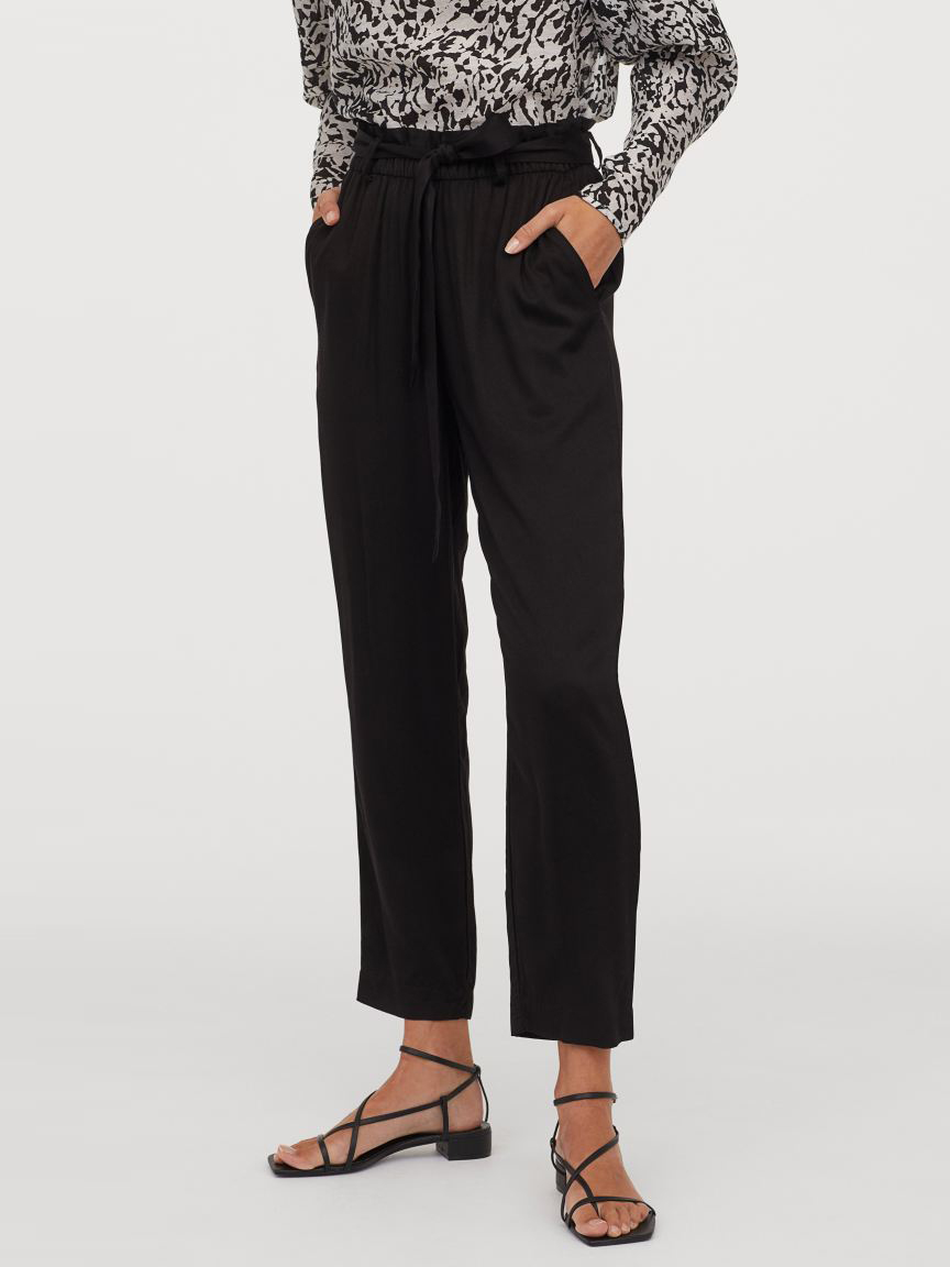 

Брюки H&M 06643199 44 Черные