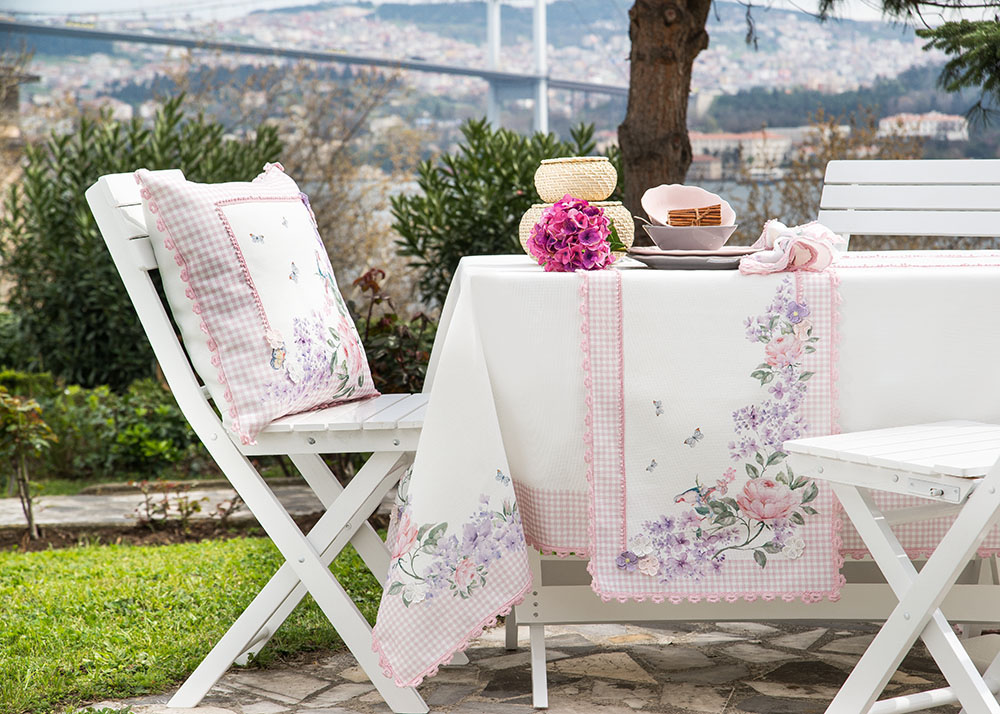 

Скатерть Home Sweet Home Fiore 160X240 см Белая с розовым (89) (89)