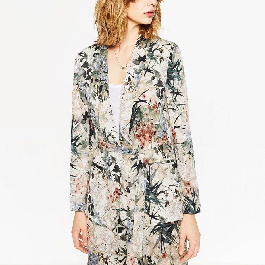 

Блейзер женский удлиненный с поясом Exotic flowers Berni Fashion (L) Зеленый
