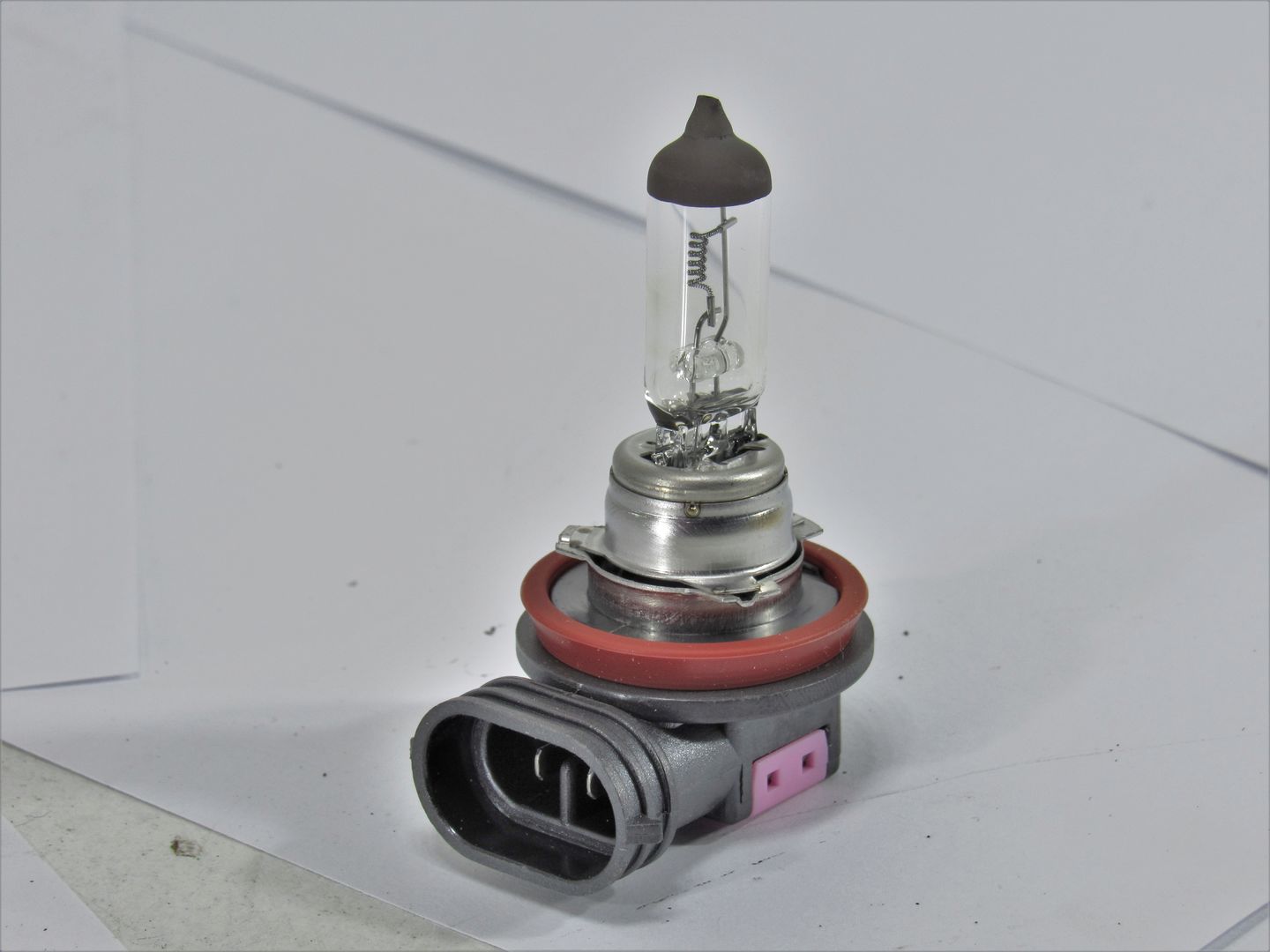 

Лампочка галогенная H11 PGJ19-2 24V-70Вт (Brevia) +30 24011PDC