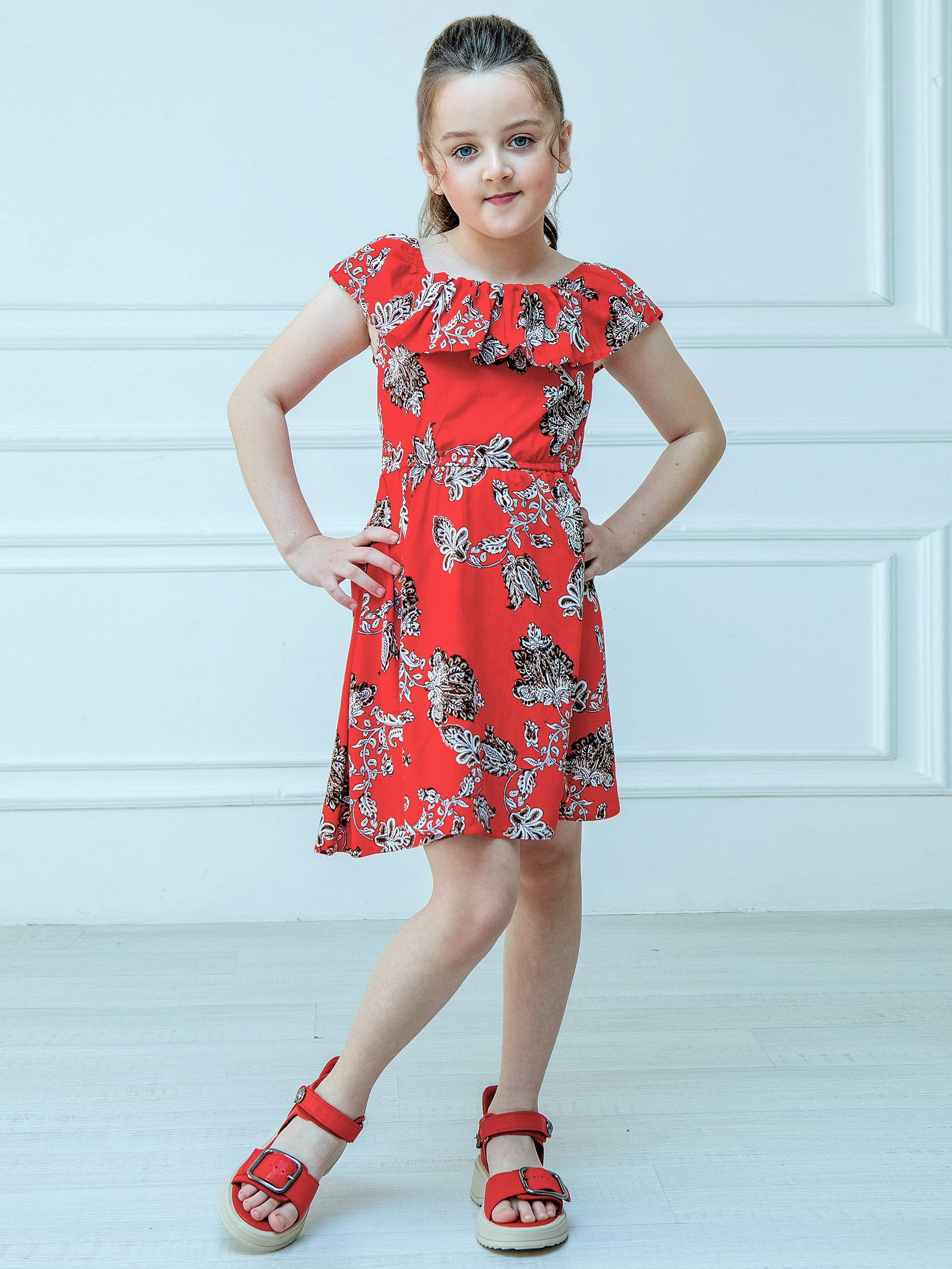 Акция на Дитяча літня сукня для дівчинки Ласточка 23_2052 128 см Червона от Rozetka