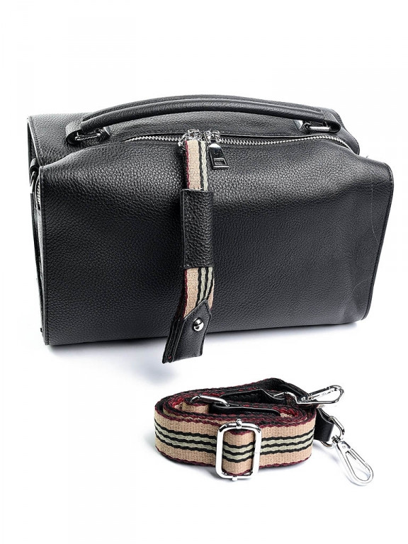 

Женская сумка кожаная кроссбоди Case 8002HK черная